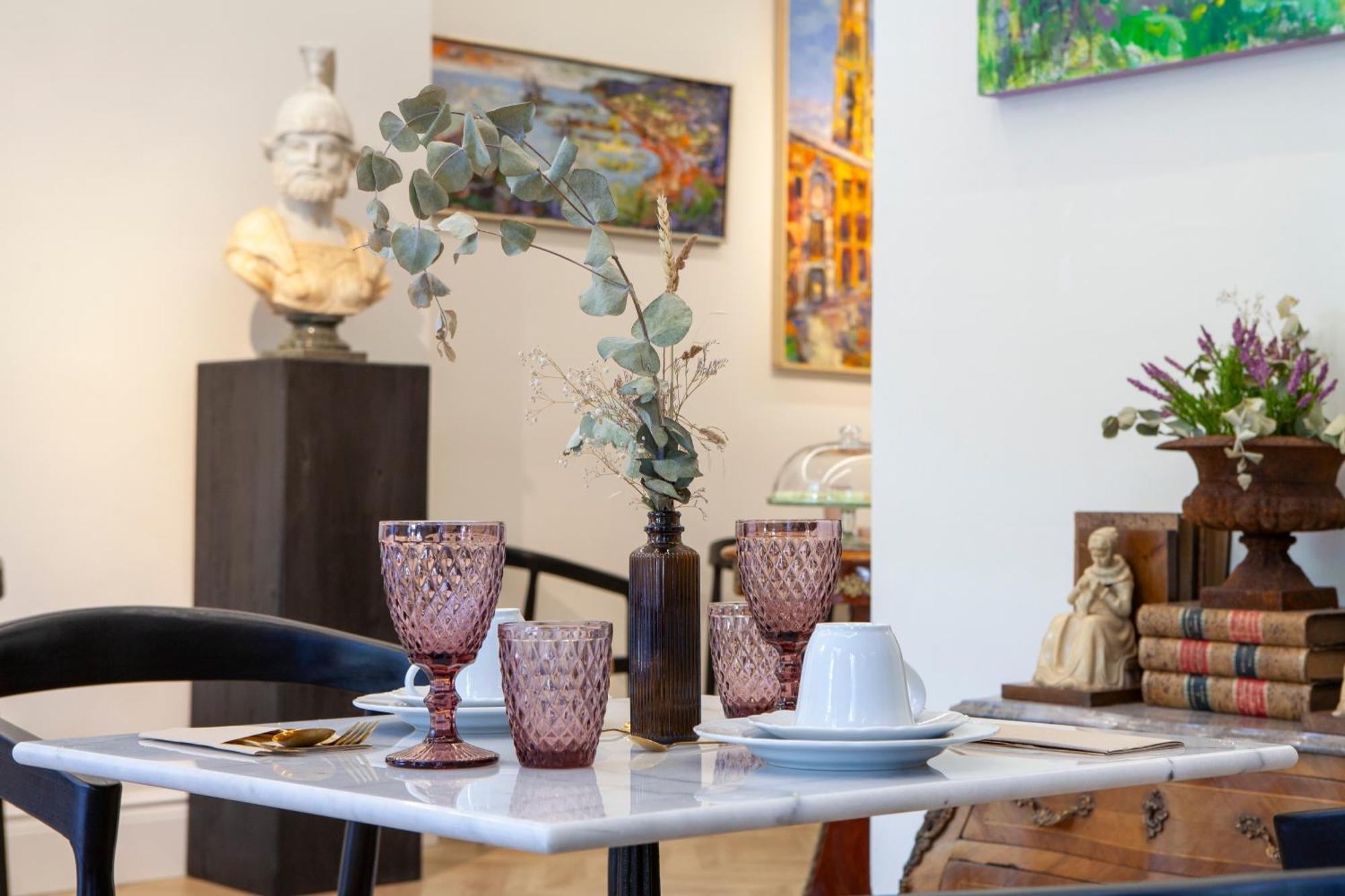 Pries Homes La Casa Azul — Photos 1